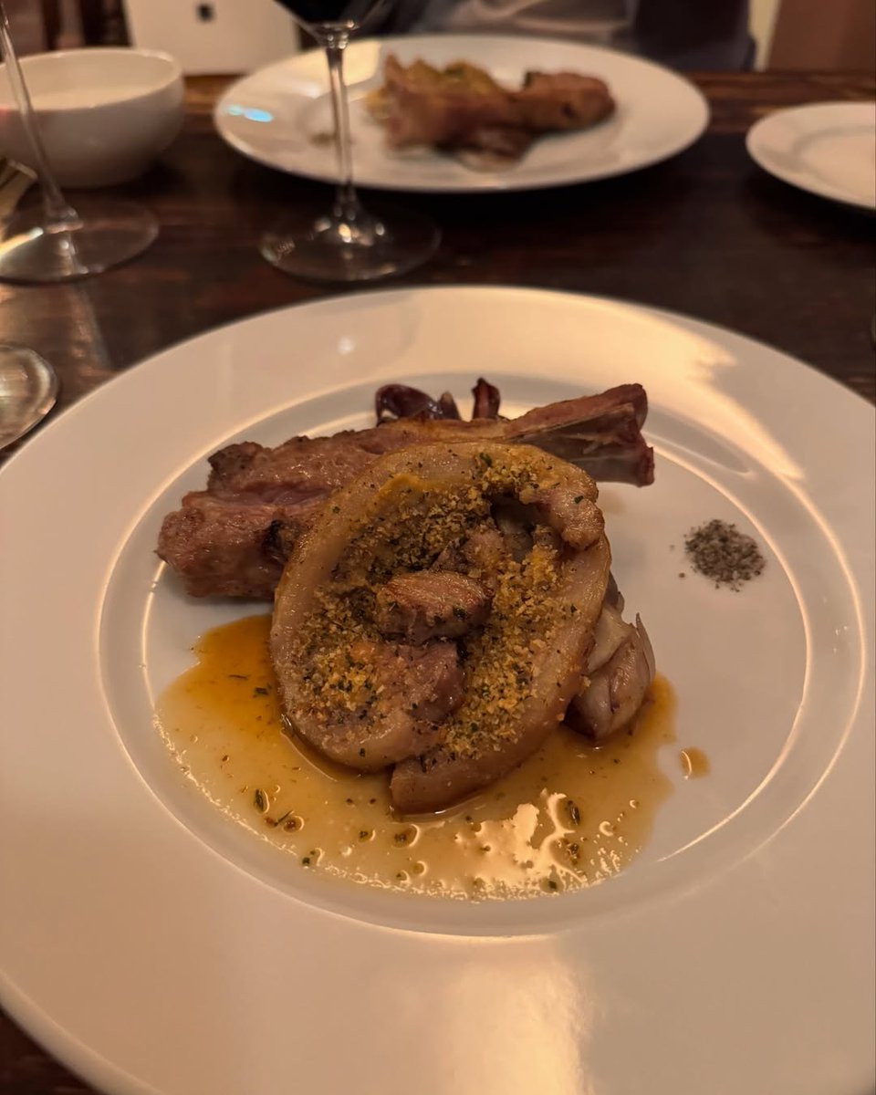 JosephBerlin99's tweet photo. 中目黒イタリアンディナー🍷

初めてのお店❤️
しっかりめの味付けが私好みでした☺️ワインが進むー♡

ホタルイカのパスタが絶品だったなぁ😍

#東京グルメ #中目黒グルメ #イタリアンレストラン https://t.co/1cPYtygvUi