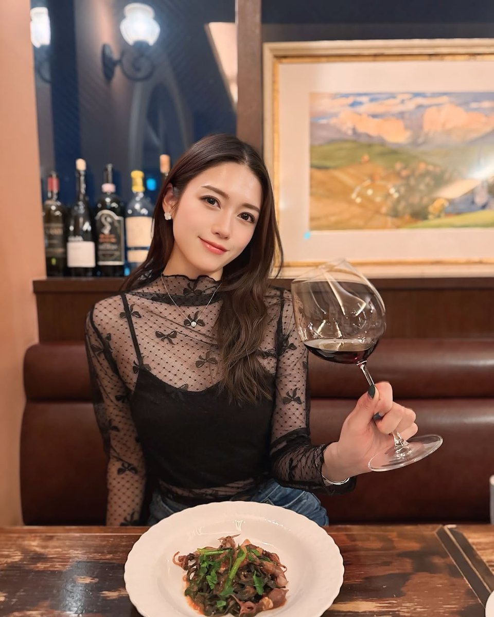 JosephBerlin99's tweet photo. 中目黒イタリアンディナー🍷

初めてのお店❤️
しっかりめの味付けが私好みでした☺️ワインが進むー♡

ホタルイカのパスタが絶品だったなぁ😍

#東京グルメ #中目黒グルメ #イタリアンレストラン https://t.co/1cPYtygvUi