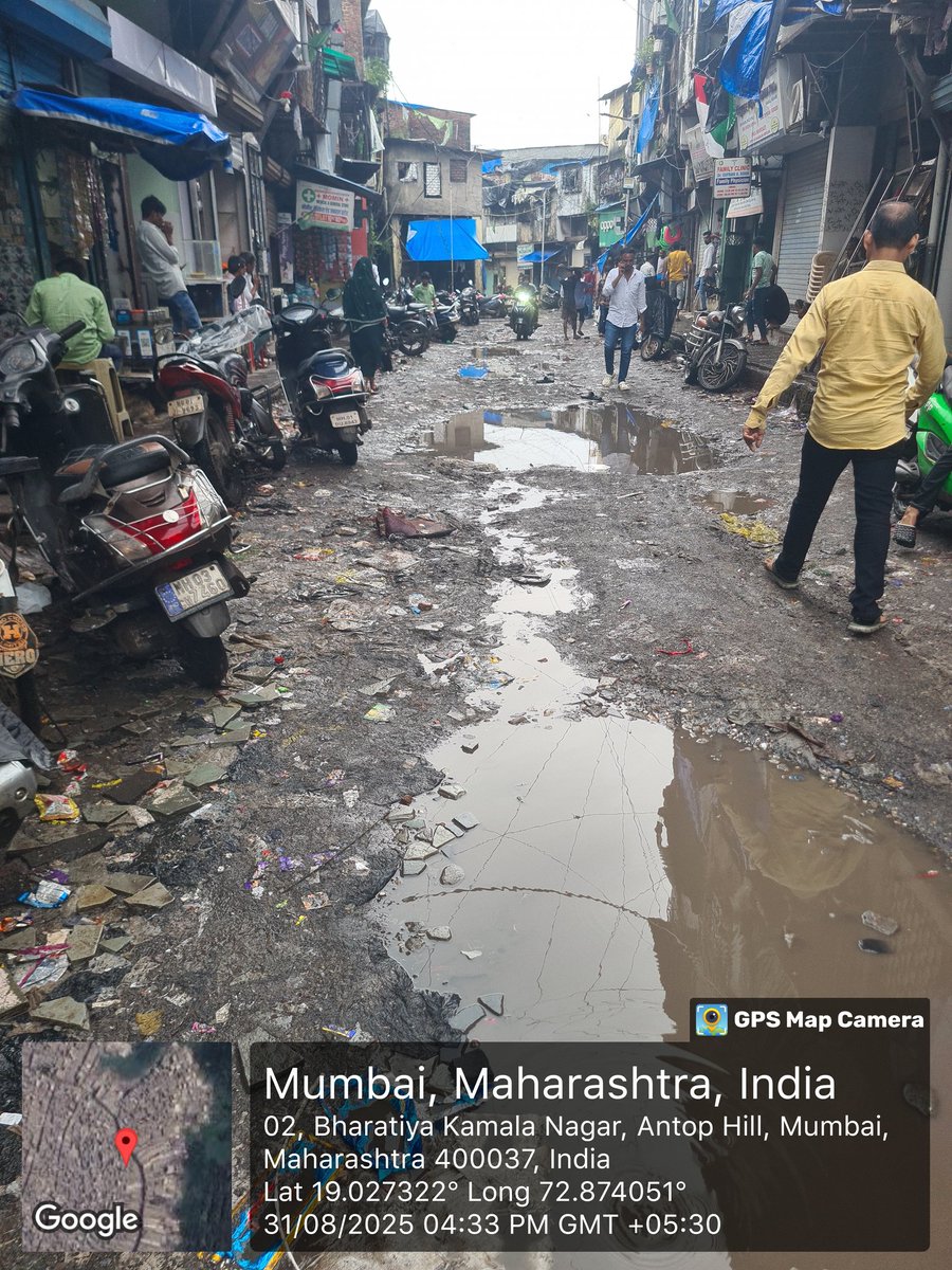 mumbaiissue1's tweet photo. If you want to see heaven in Mumbai too, then welcome to Indian Kamala Nagar Beat 174 of Wadala, a unique story of development of BMC and MHADA, open challenge to MC, AMC, DMC or DCM  just walk 100 meters and show us @mybmc @mieknathshinde @mybmcSWM @ndtvindia @CMOMaharashtra https://t.co/V00KsG1B7R