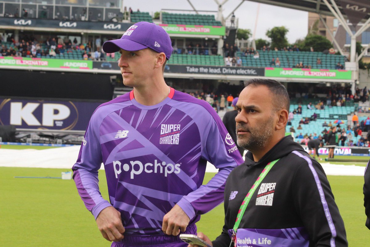 Arfan Akram tweet media