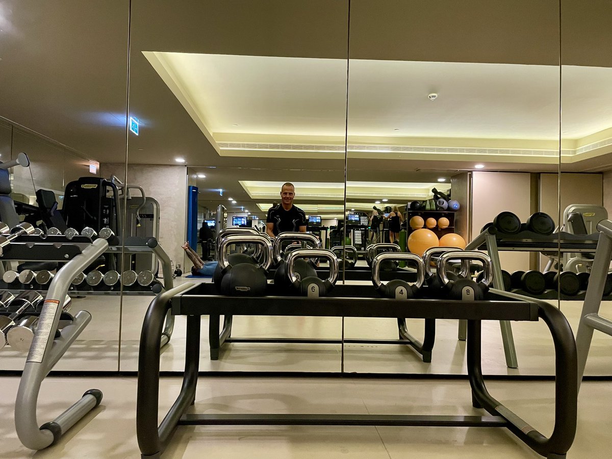 not all monday morning gym sessions 🏋️‍♀️ are the same 

#NoExcuses 💪🏼 
#CrownePlazaVilamoura 🏖️