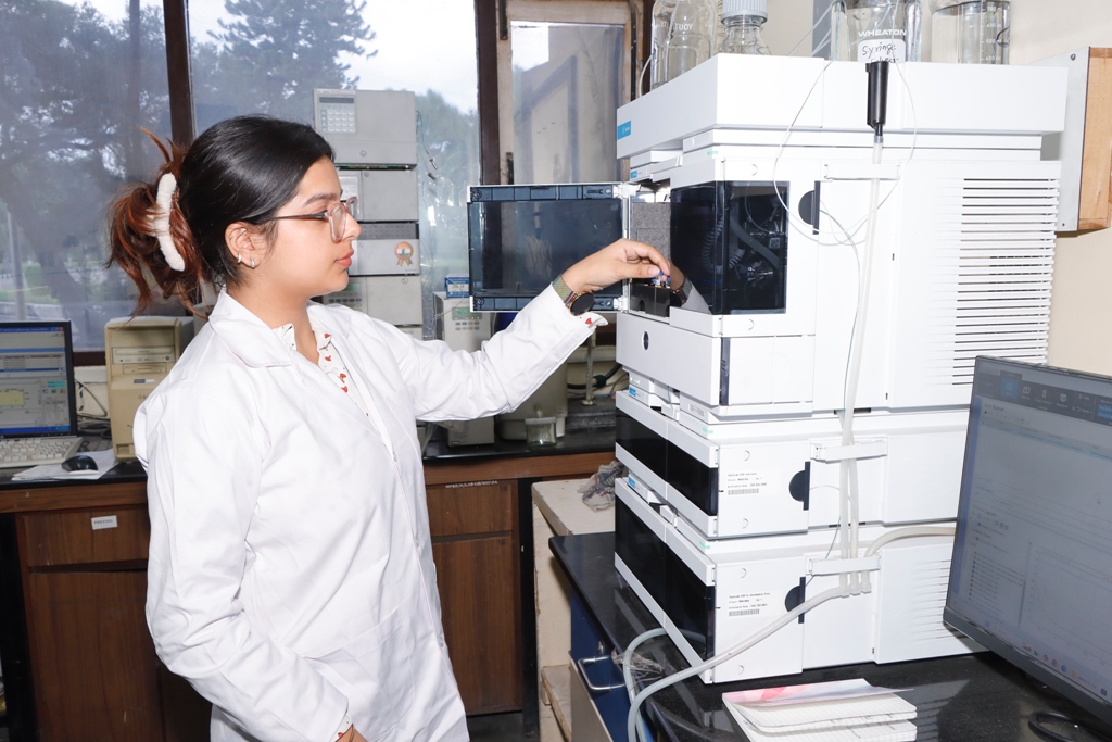 NIPER_SAS_NAGAR's tweet image. One week Hands on #training on #HPLC by CIL @NIPER_SAS_NAGAR  (August 25- 29, 2025)