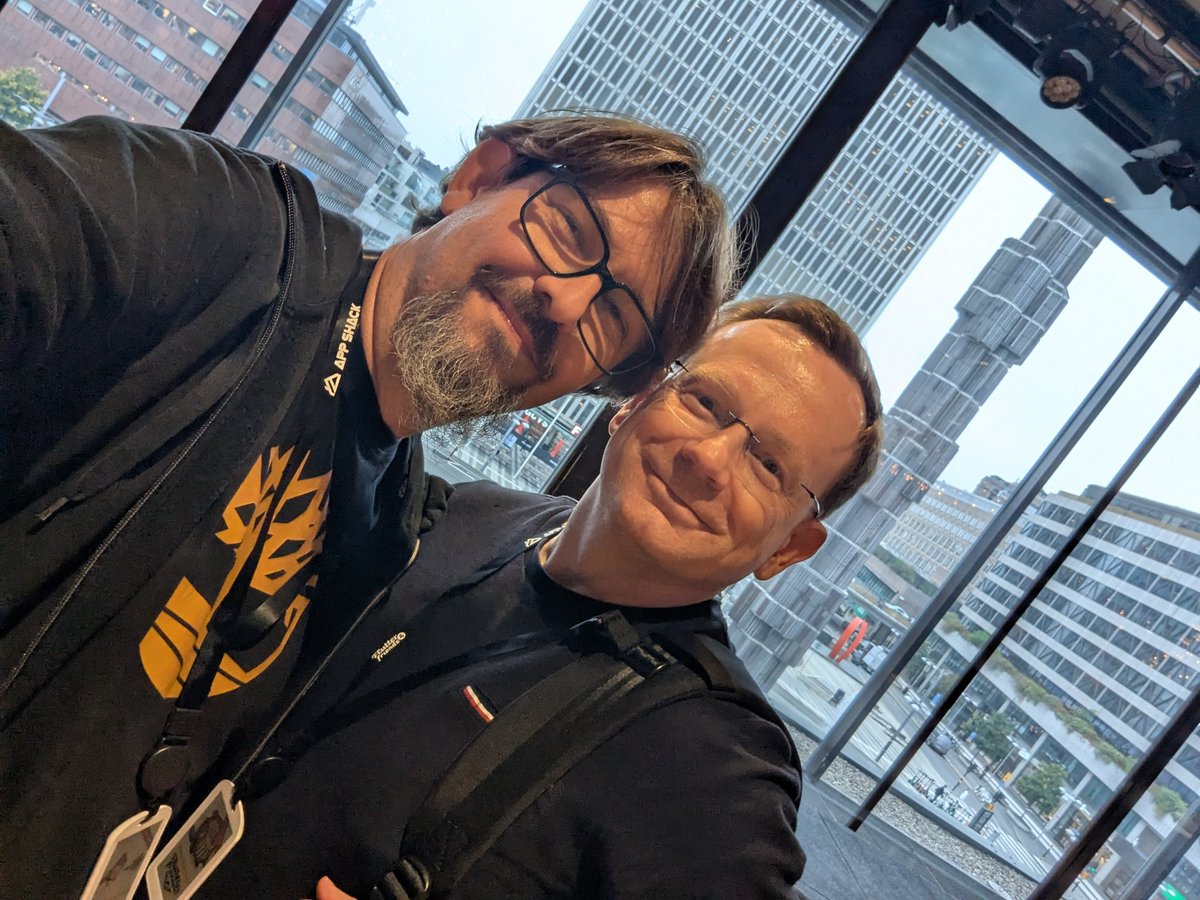 Alessio Salvadorini π (@asalvadorini) on Twitter photo Check who's here! π₯
<a href="/FlutterNFriends/">Flutter & Friends</a> #Stockholm #Flutter Check who's here! π₯
<a href="/FlutterNFriends/">Flutter & Friends</a> #Stockholm #Flutter