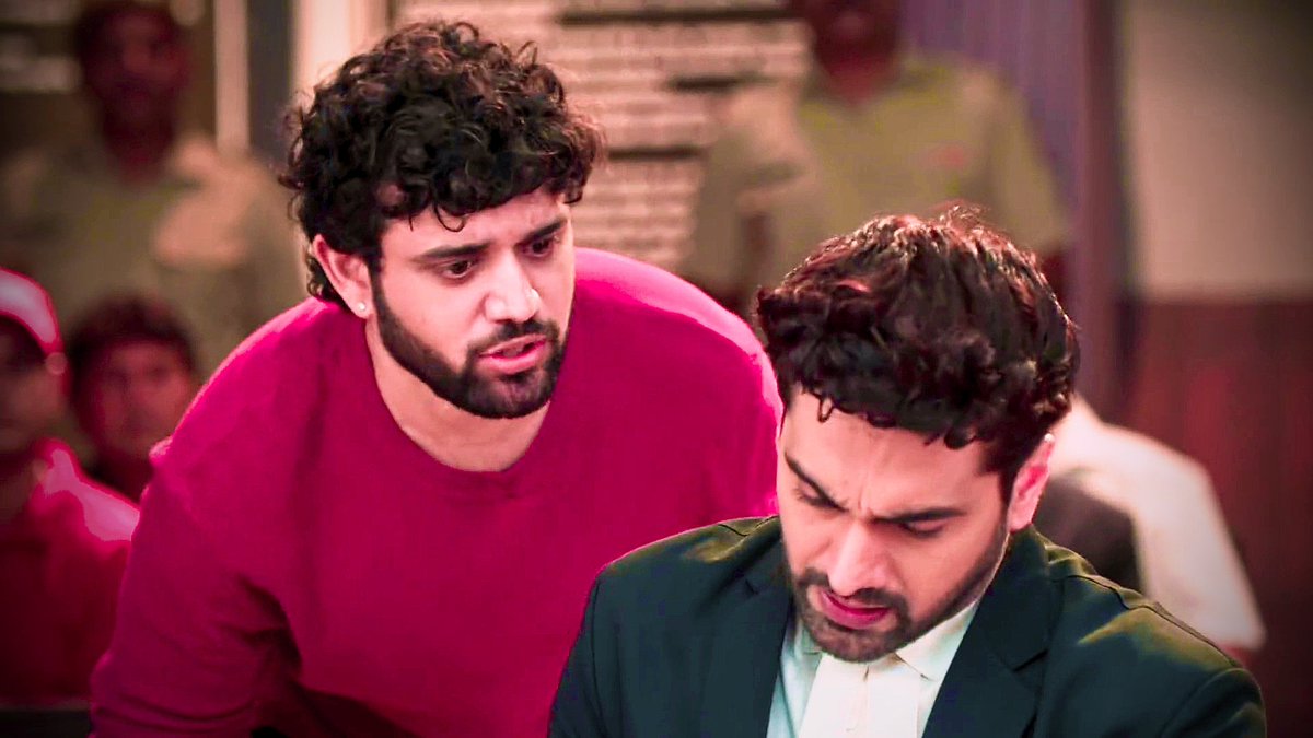 Now my jija-sala duo will face a challenge of choosing between their sister and ex-wife🤣🤣kya mushkil vakt hai mere real AbhiMaan ko🥺🤣

#yrkkh #yrkkh4 #AbhiMaan #ArmaanPoddar #RohitPurohit <a href="/ROHITPUROHIT00/">Rohit purohit</a>