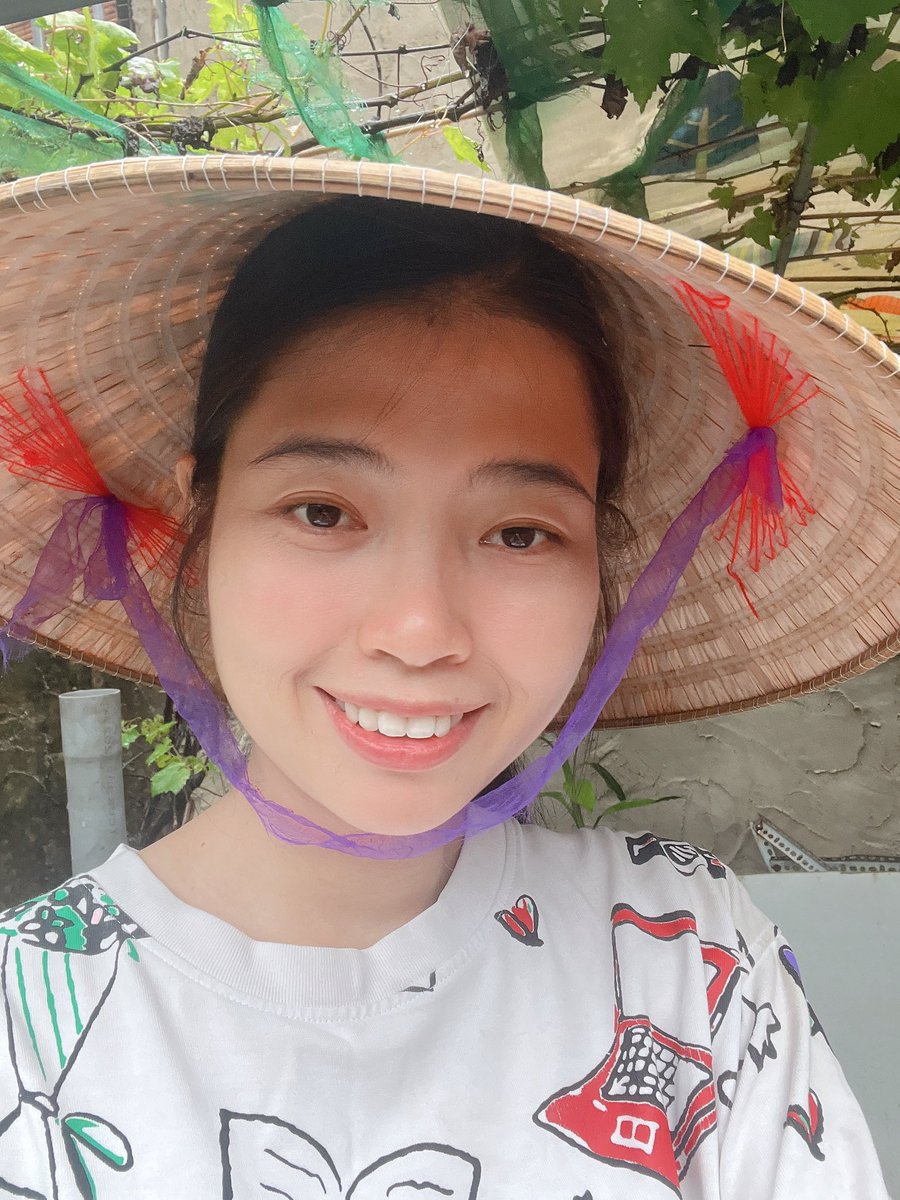 BÀI VIẾT SỐ 5 LỚP VIỆT VĂN 

Tôi là một người từng rất sợ chuyện vay mượn tiền bạc, phần lớn vì thiếu hiểu biết, phần vì tài chính eo hẹp nên vay hay cho mượn cũng chỉ trong một khoản nhỏ. Đến một ngày, ra đời làm kinh doanh tôi tạm ứng niềm tin vào