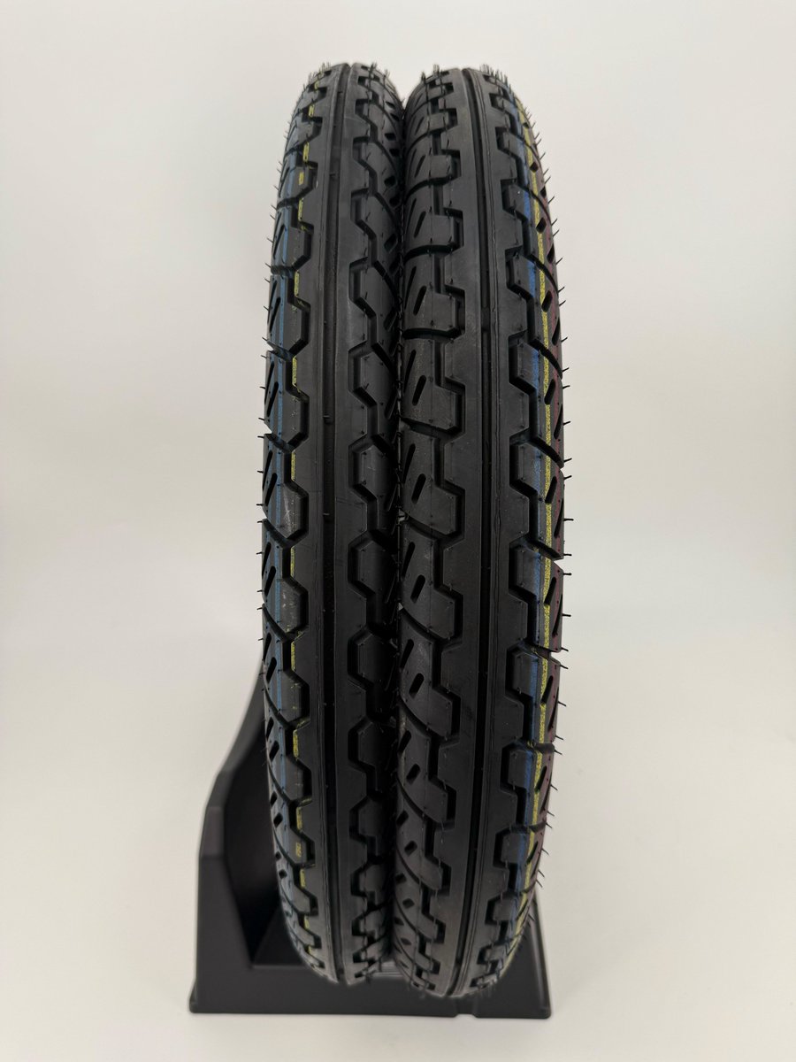 BikePremium's tweet photo. 🏍BGP バイクギアプレミアムよりお知らせ✨

NDラバー【ND300】入荷しました！
2.25-17 38P（スーパーカブ系など）
2.50-17 38P（ベンリィ系など）
街乗りに最適な人気サイズです👌

数量に限りがありますのでご注文はお早めに！
#NDラバー #バイクタイヤ #スーパーカブ #ベンリィ #カブヌシ https://t.co/wq1fFO0e4i