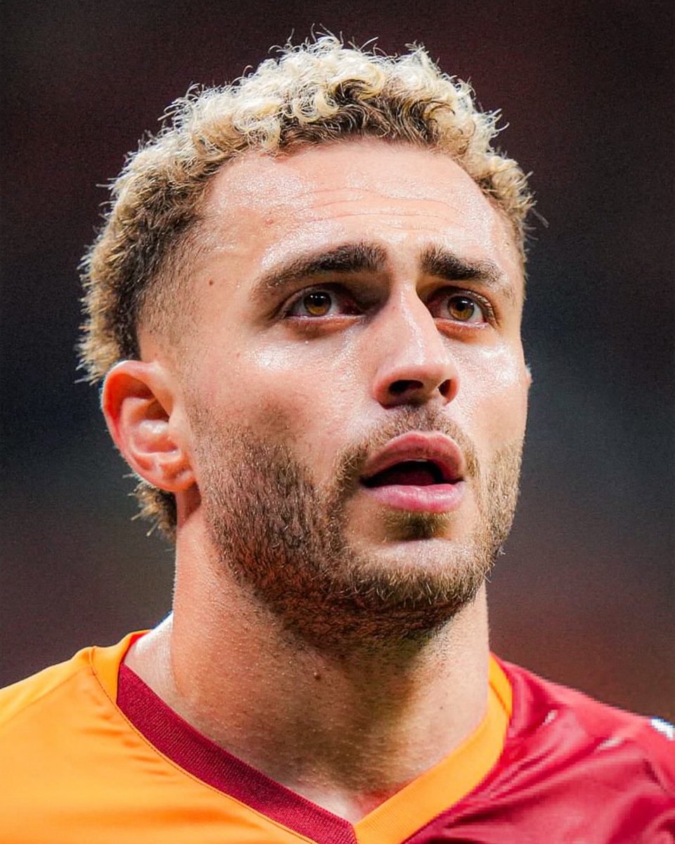 Neom'un dün gece Barış Alper Yılmaz için yaptığı teklif. (Yakup Çınar)

- 39 milyon euro
- Sonraki satıştan %10 pay
- Türkiye'de Galatasaray dışında başka takımda oynayamaz maddesi.
* Son kararın Başkan Dursun Özbek verecek.