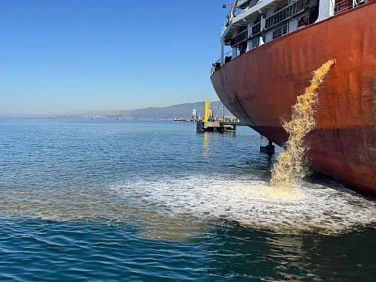 Denizi kirleten gemilere elektronik takip: Ceza yağdı! | Turizm Ajansı | Turizm Haberleri | Turizm Gazetesi turizmajansi.com/haber/denizi-k…