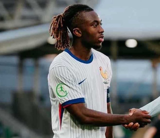 📄| رسميًا : #الأهلي يتعاقد لاعب منتخب فرنسا تحت 21 عام " فالنتين أتانغانا " قادمًا من نادي ستاد رانس الفرنسي، بعقد يمتد لثلاث سنوات.

<a href="/hamod1717/">حمود المطيري</a>