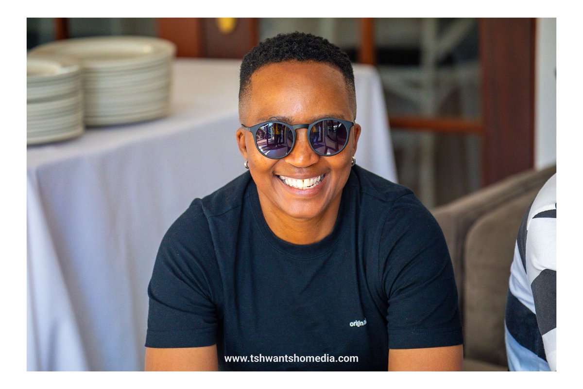 Don't stay where you not wanted. Don't make excuses for their bad behavior.
Happy New Week, New Month.
🌻😎