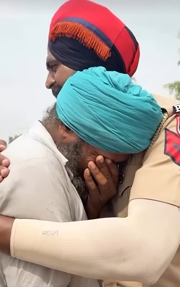 ਯਕੀਨਨ ਇਸ ਹੜ੍ਹ ਦੀ ਵੰਗਾਰ ਤੋਂ ਵੀ ਪੰਜਾਬ ਦੂਣਾ ਹੋ ਕੇ ਉਠੂਗਾ ।  ਅਰਦਾਸ
