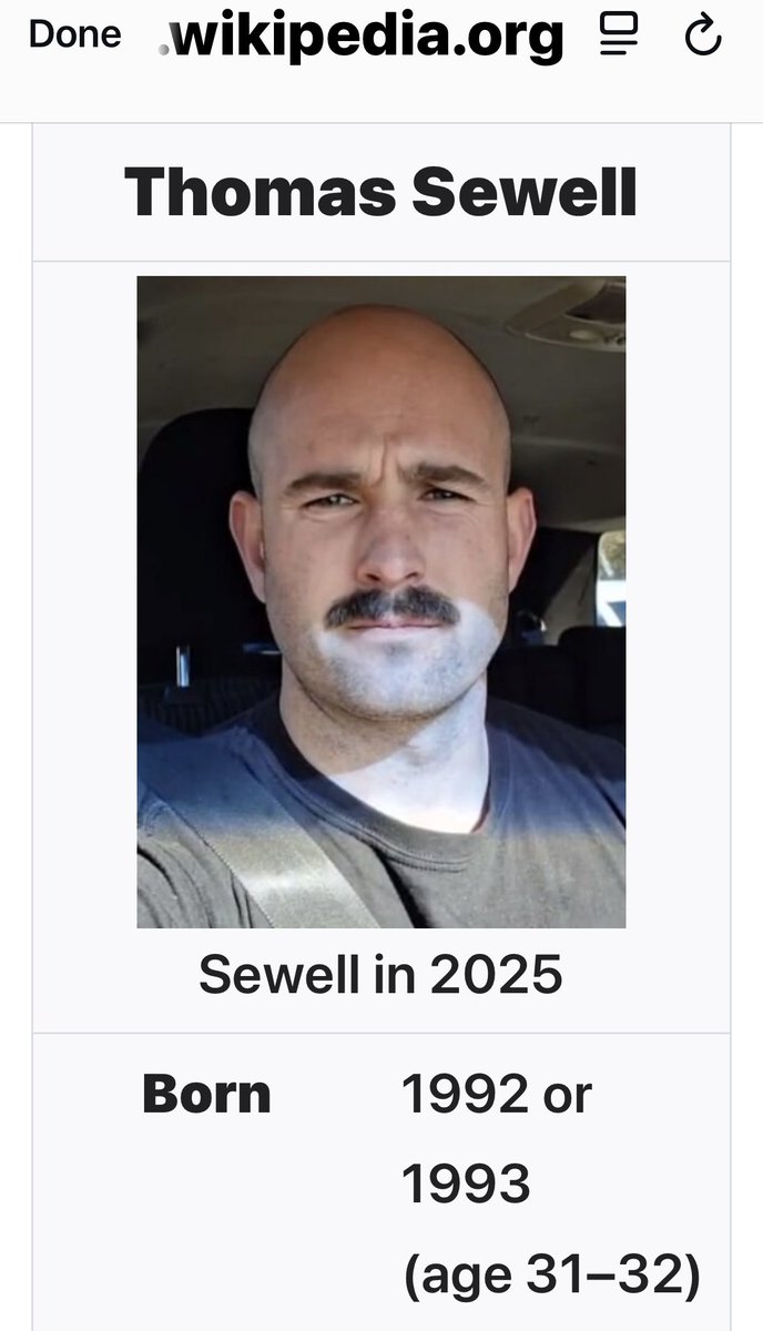 Why has this nazi who created mayhem in Australia yesterday. And who was born in New Zealand. 
Not on an aircraft being deported back to NZ this evening. 🤬