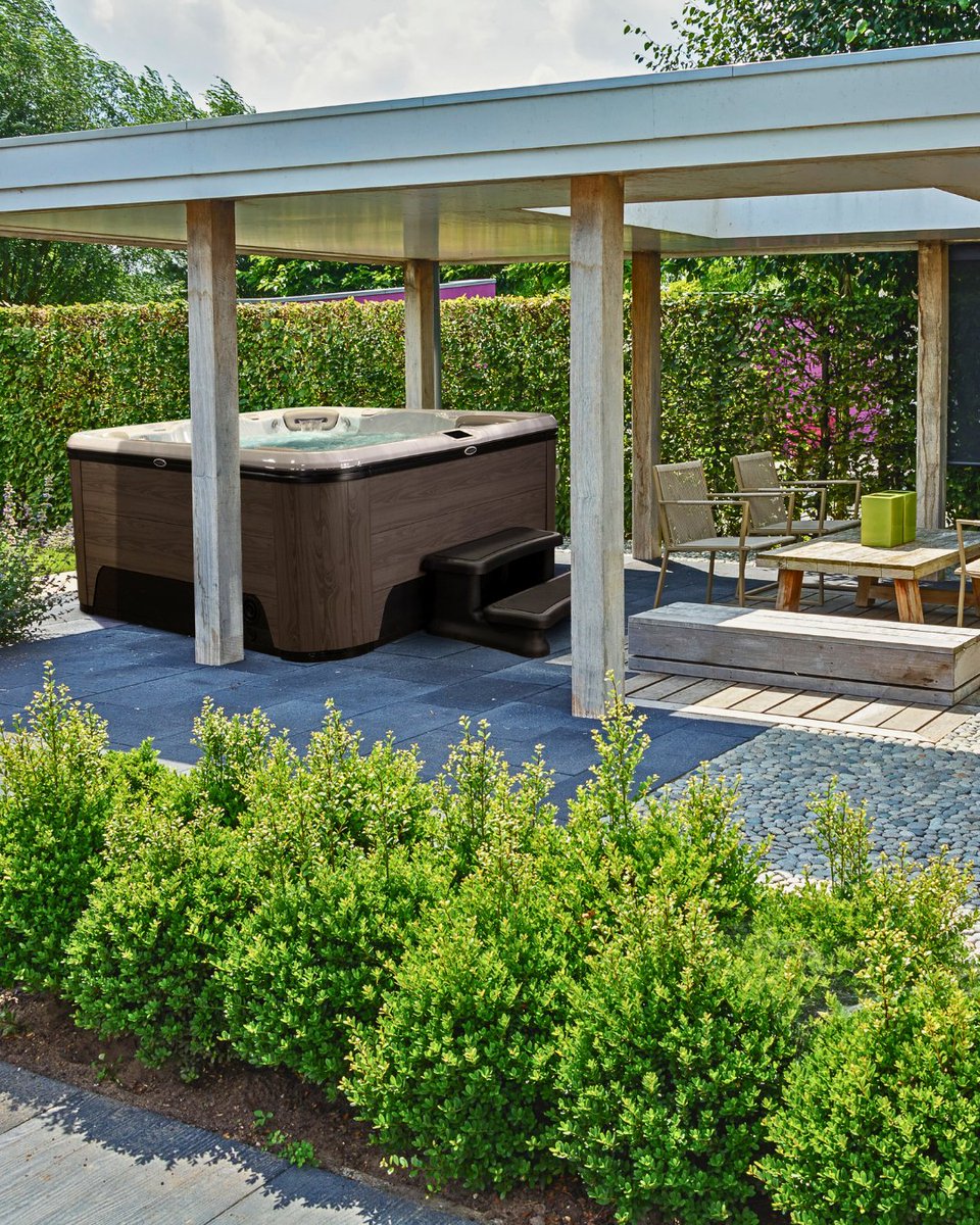 Hottub & SwimSpa Co. tweet media