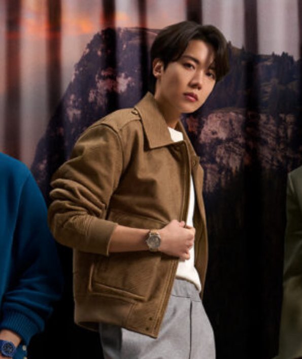 제이홉 GQ 홍콩

🧷gqhongkong.com/watches/featur…