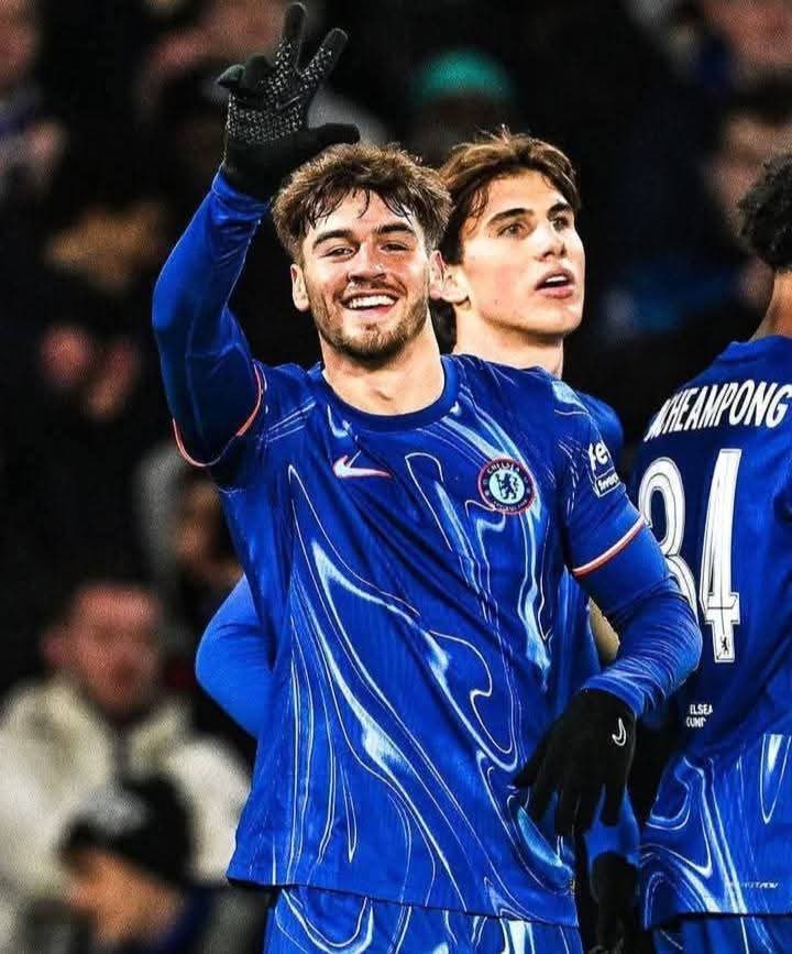 MrOnile_'s tweet image. Marc Guiu set for an immediate return to Chelsea as he has been recalled from his loan spell with Sunderland following Liam Delap's injury ✅️

Jackson's transfer to Bayern Munich looking likely to go through now maybe 

#Onile #Chelsea #transferdeadlineday #Guiu #Jackson