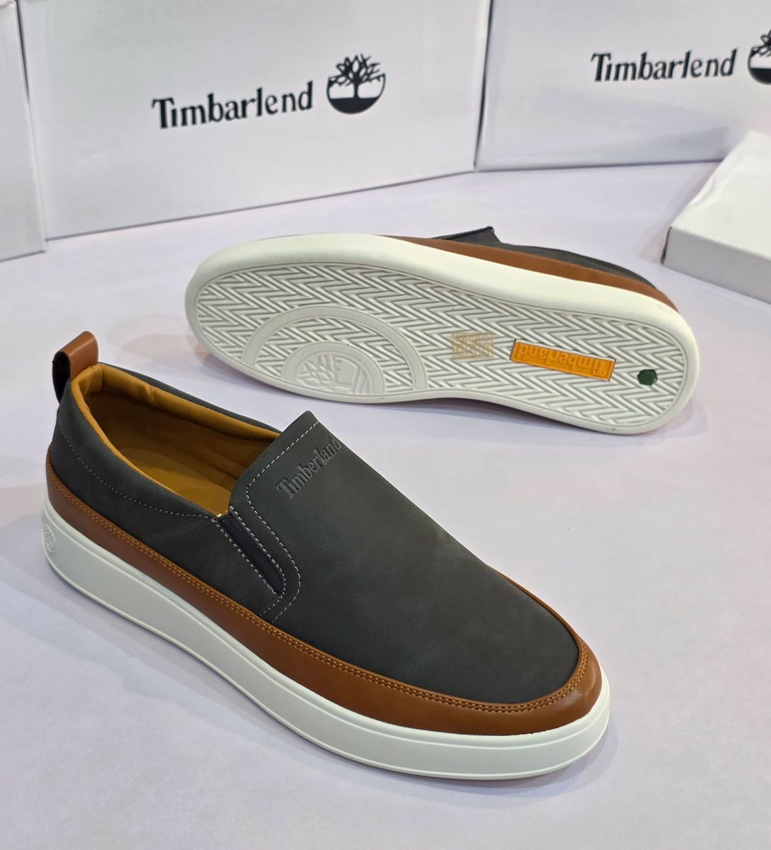 Timberland 

Price N29,000

Location kaduna, delivery nationwide,

☎️09161024449.