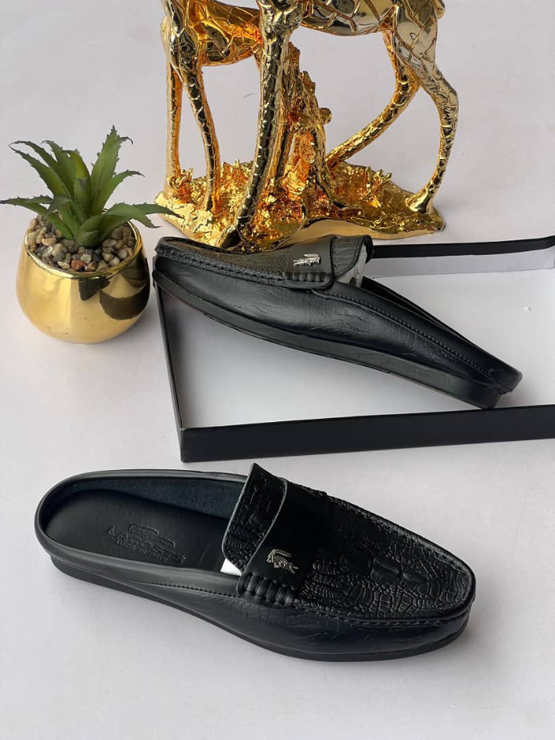 dinero_crocs's tweet photo. Original Halfshoes 

Price: ₦31,000

Location Kaduna.
Call or WhatsApp— 08063769764 https://t.co/3E5NWBdQGy