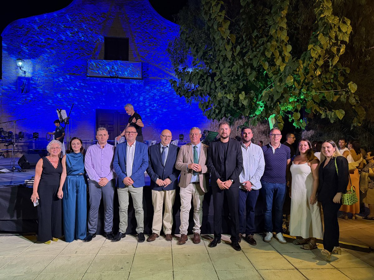 Pregón fiestas patronales Pliego 2025
Nuestra Señora Virgen de los Remedios.

Anoche, en la mágica atmósfera de la Ermita de Nuestra Señora de los Remedios, Pliego vibró con el pregón inaugural de nuestras fiestas.

🔗 pliego.org/actualidad/pre…