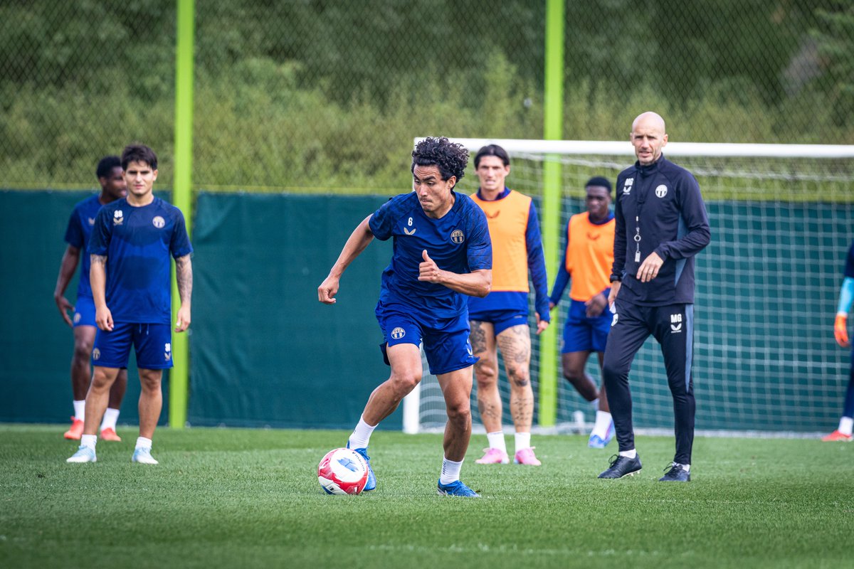 𝐃𝐞𝐢𝐧𝐞 𝐅𝐂𝐙-𝐖𝐨𝐜𝐡𝐞 𝐢𝐧𝐤𝐥. 𝐓𝐫𝐚𝐢𝐧𝐢𝐧𝐠𝐬𝐩𝐥𝐚𝐧 🗓️

FCZ Frauen empfangen im Heerenschürli die BSC YB Frauen!

👉 shorturl.at/sGTBv

#fcz
