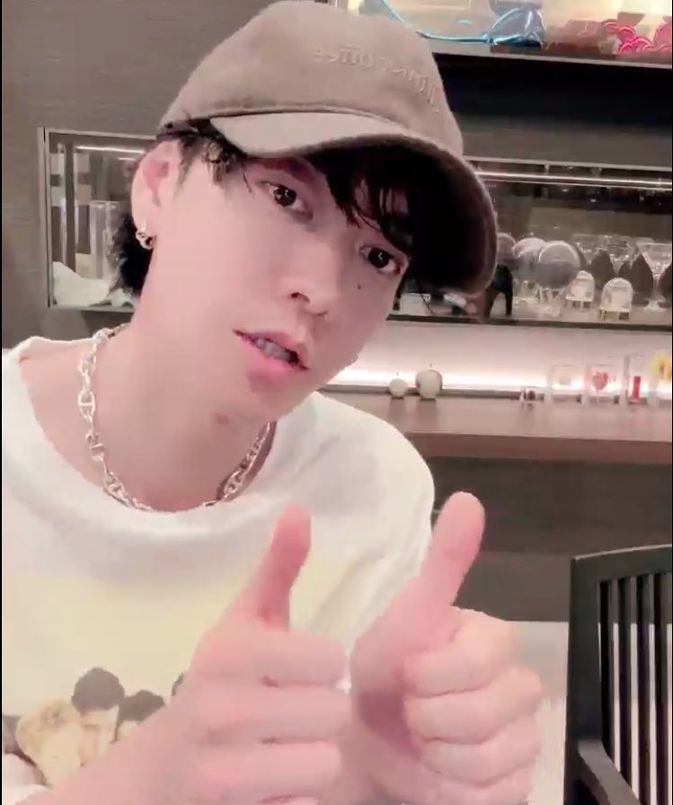 ayaya_miyu's tweet image. たけるくん
今度はティックトッカー肩書き追加かぁ
😂😂
凄!!沢山あって追うのが😂
頑張らなきゃーーw
#佐藤健TikTok 
#佐藤健SUGAR