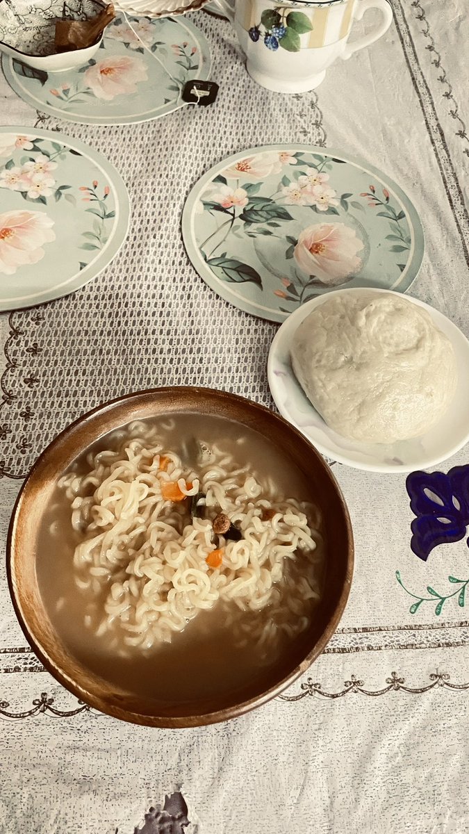 Яршиг яшиг ингэсгээд болчий