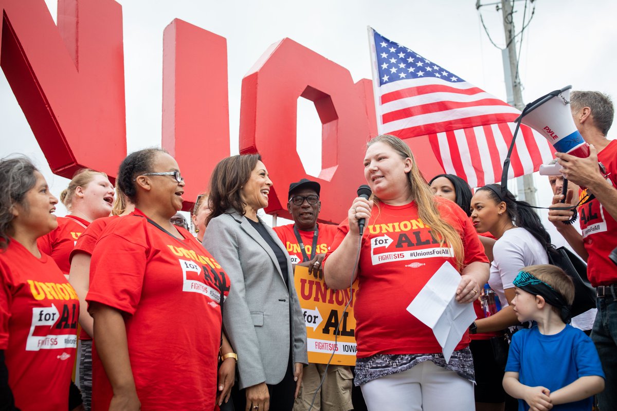 Kamala Harris tweet media