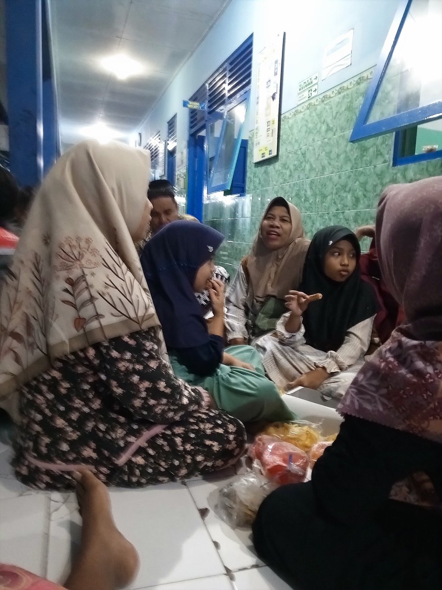 Matur nuwun doane semuanya dulur2 pak de bude mbk adek smeuanya