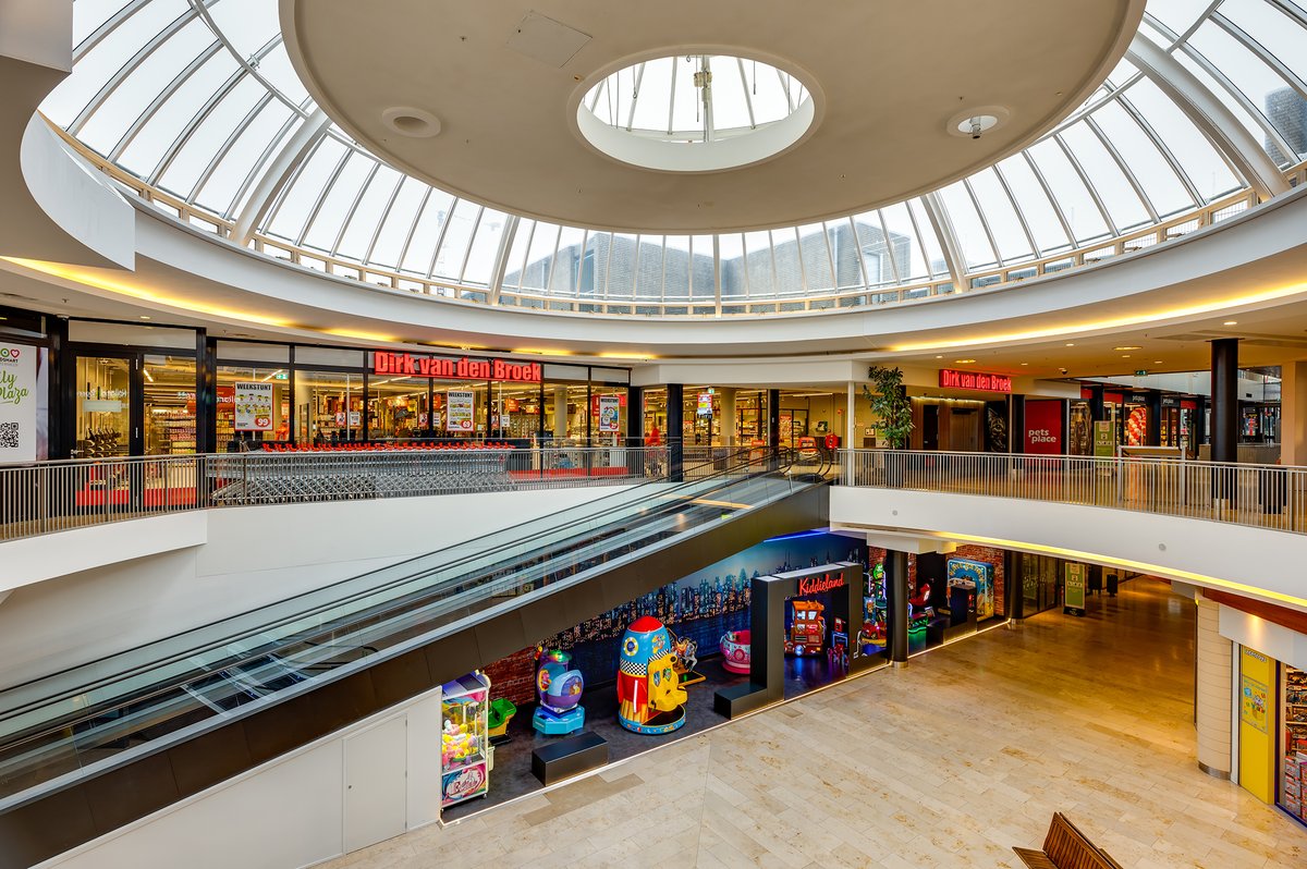 Stadshart Daily Plaza beleeft vliegende start: bezoekersaantal stijgt met meer dan 60%! De overdekte passage van Zoetermeer trekt iedere maand al meer dan 100.000 extra bezoekers na de transformatie.

Lees het volledige persbericht via onderstaande link:
pingproperties.com/stadshart-dail…