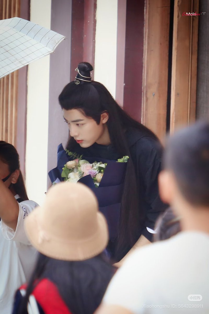 แอร๊ๆๆ รูปที่ไม่เคยเห็น 🥹❤️✨✨

สมัยนั้นแฟนๆ ยังไปเยี่ยมที่กอง เอาของไปให้ ไปเลี้ยงอาหารกันได้เลย 🥹🥹🥹 (1)

#XiaoZhan #เซียวจ้าน