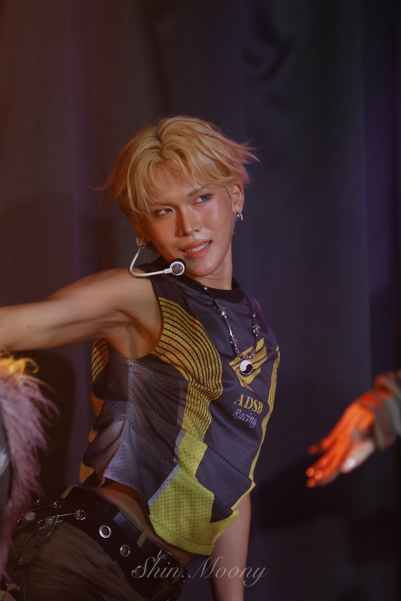 XLOV ヒョン&ルイユニット Mystargoods 希少 XLOV ヒョン 현 ドローイングイベントトレカ - メルカリ
