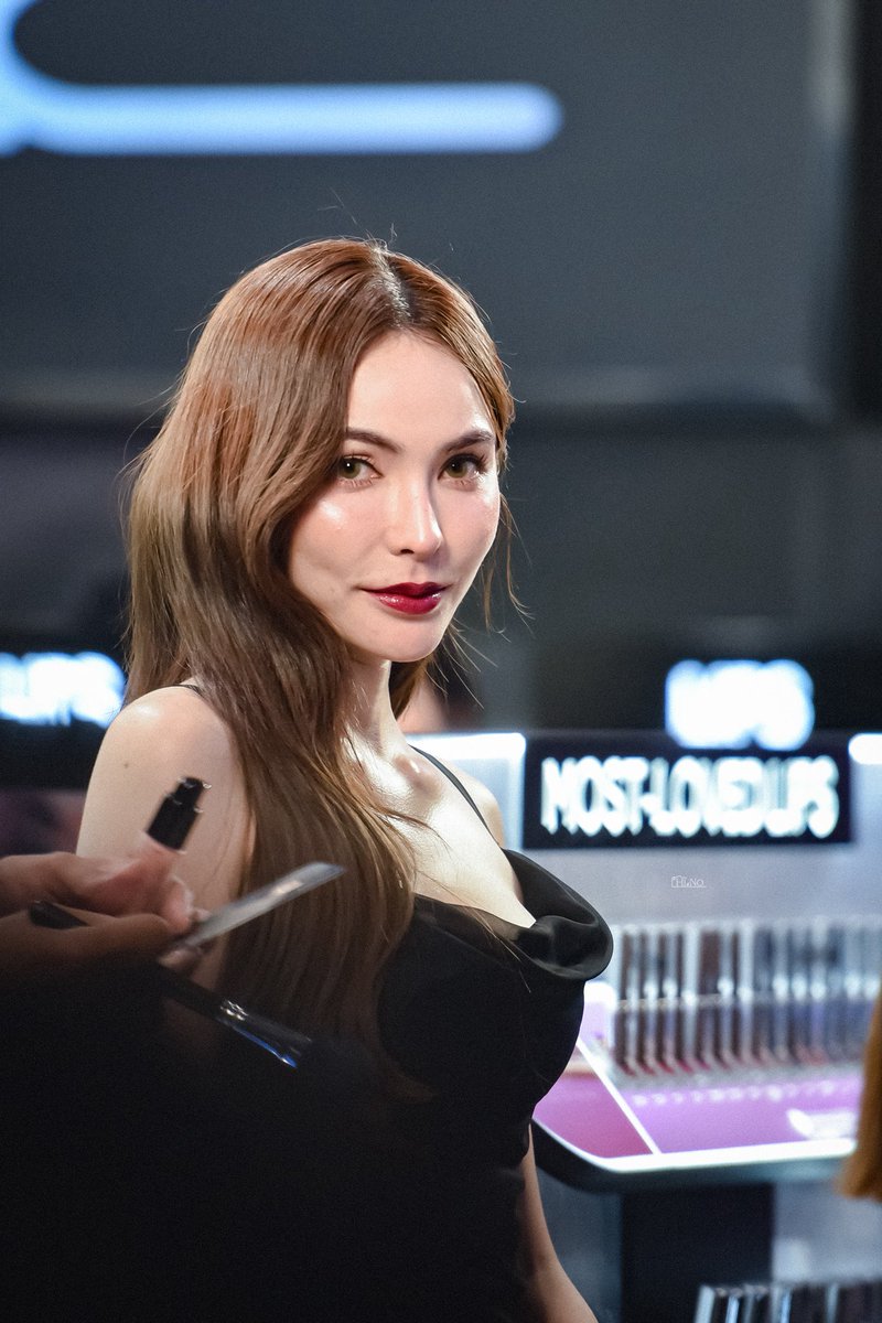 KAI45321's tweet image. จึ้งมากกกกกก 👄🖤

STYLE YOUR LIPS MAC W CL
#MACLipStylingXCharlotte 
#ชาล็อตออสติน #CharlotteAustin @itscharlotty