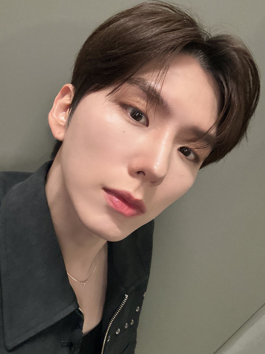 OfficialMONSTAX's tweet image. 가보자 몬베베!!!!!! 시작이야!!!!! #기현