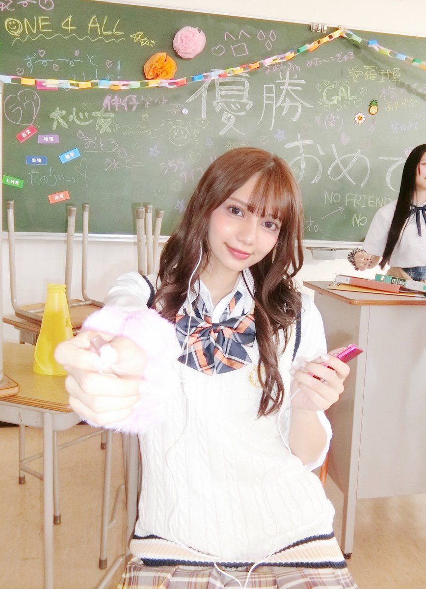 Post by 南なつ (CANDY TUNE) on X: 南先輩4コマ