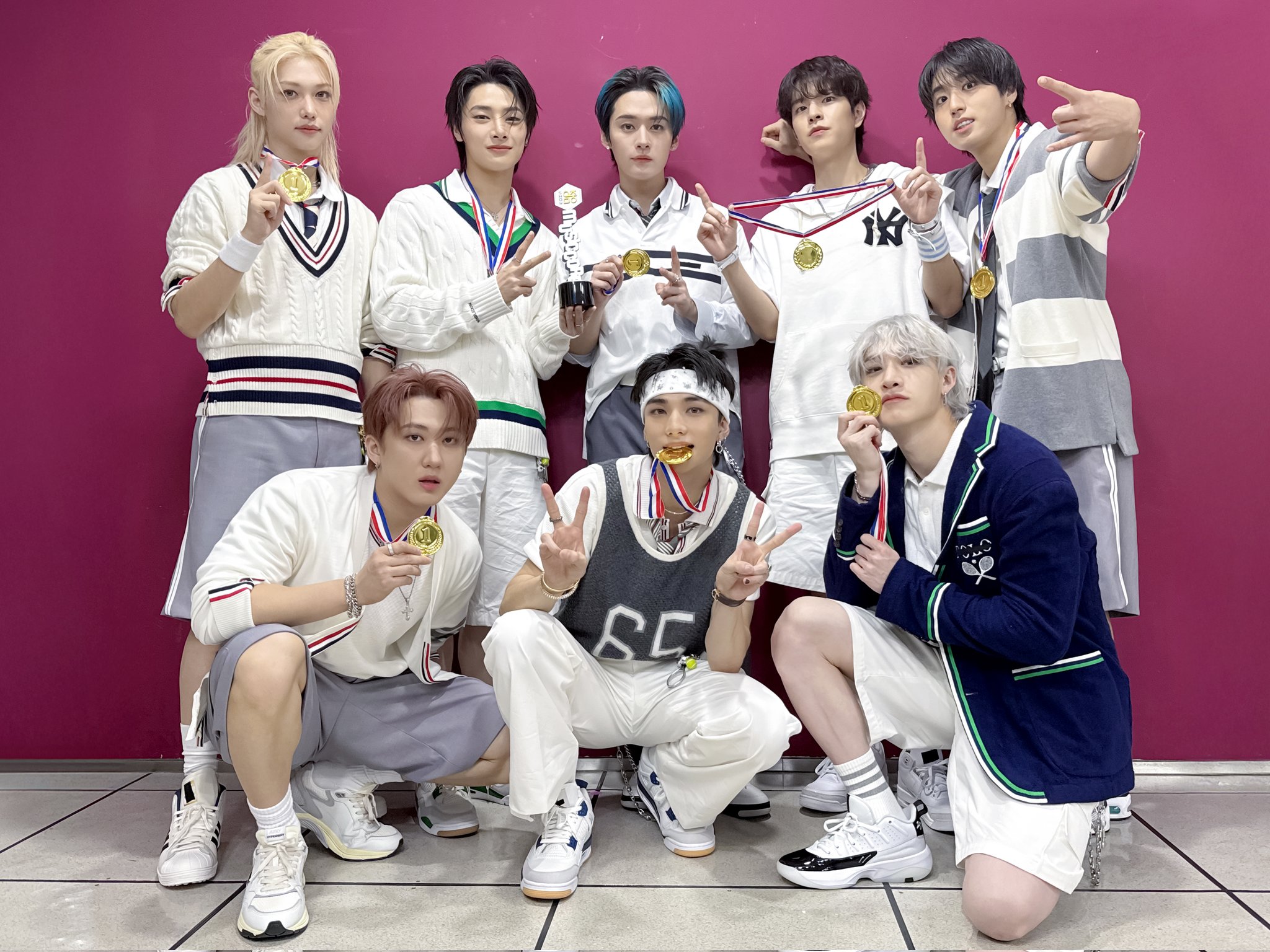 Stray Kids - ゆうちゆり  241116 Stray Kids Japan Twitter Update : r/straykids