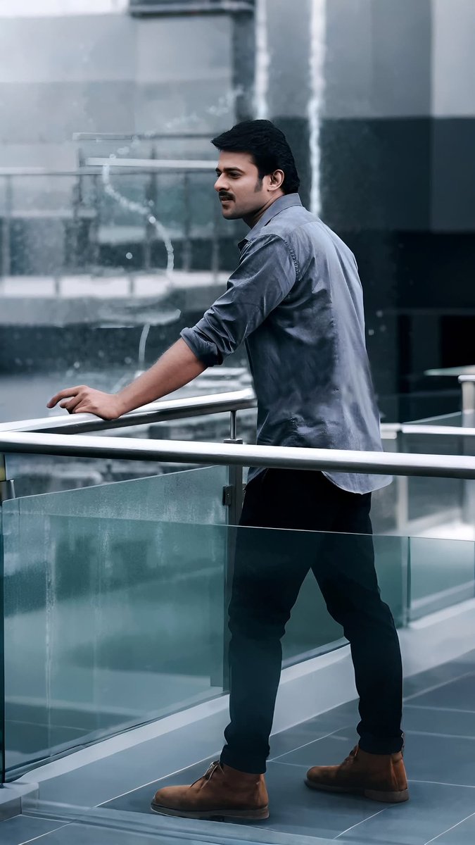 RebelStar39325's tweet photo. #Prabhasโ Darling Look's ๐ฅ๐งก๐ฅ๐งกโจ๐ซ๐๐
.
.
Follow me @RebelStar39325
.
.#prabhasfans #prabhasrajuuppalapati #prabhasraju #prabhasdarling #darlingprabhas #prabhas20 #rebelstarprabhas #prabhasfemalefans #prabhasanushka #adipurush #actorprabhas #instaprabhas #prabhas_raju https://t.co/30jBRguqHN