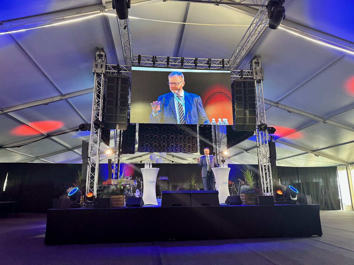 Stort att tala på årets upplaga av Donsö Shipping Meet. På DSM 25 står Sjöfarten i kris och krig i centrum. Offentlig-privat samverkan utvecklas nu snabbt.
⁦<a href="/MansRAD/">Robert Dalsjö</a>⁩ ⁦<a href="/JMalminen/">Johannes Malminen</a>⁩ ⁦<a href="/FOIresearch/">FOI</a>⁩ ⁦<a href="/Orlogsman/">Kungl. Örlogsmannasällskapet</a>⁩ ⁦<a href="/NeptunSwe/">Mårten Granberg</a>⁩ ⁦<a href="/Conseiller0301/">M Claesson</a>⁩