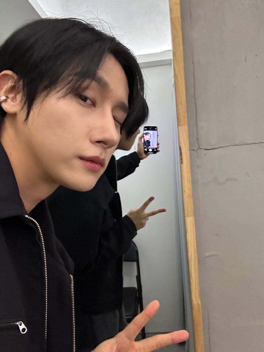 OfficialMONSTAX's tweet image. 안녕하세요 ? 
맛 좋아 몬엑 잡숴보세요 ! 🍑 #IM