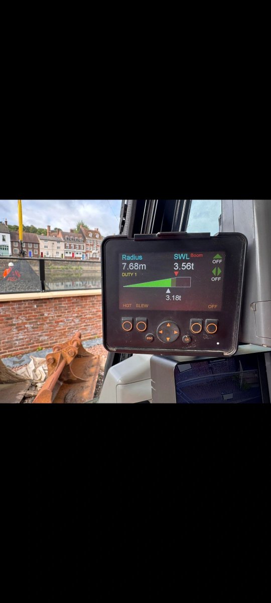 Great challenge completed, everyone working together to complete some heavy lifting and bank reprofile on #theriversevern. Some thought by everyone involved from careful machine positioning - <a href="/wmplanthire/">WM Plant Hire</a> 555 made light work of all these