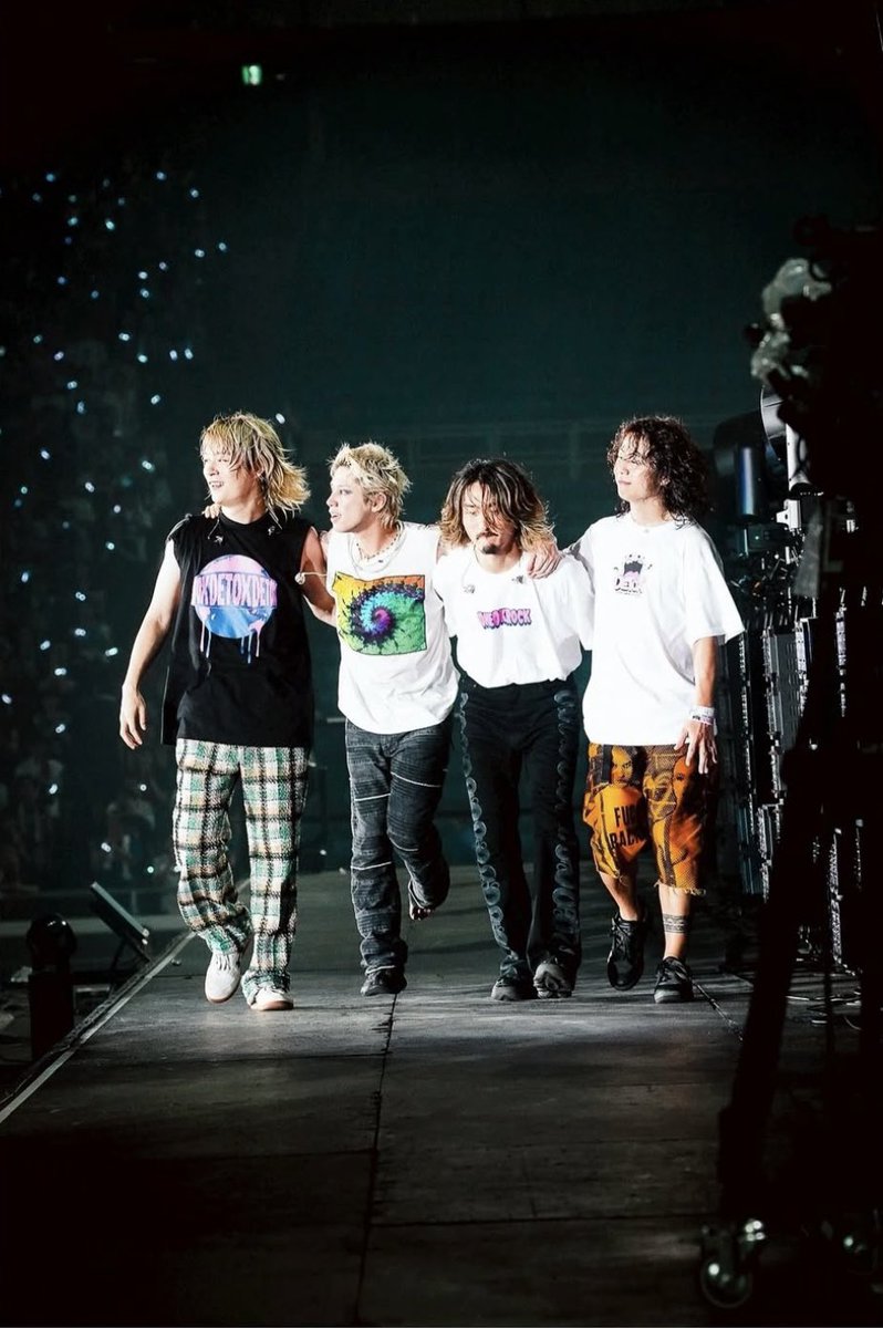 ほんでこの写真もめちゃくちゃ良いなぁ。
ワンオクっぽさが溢れてる。