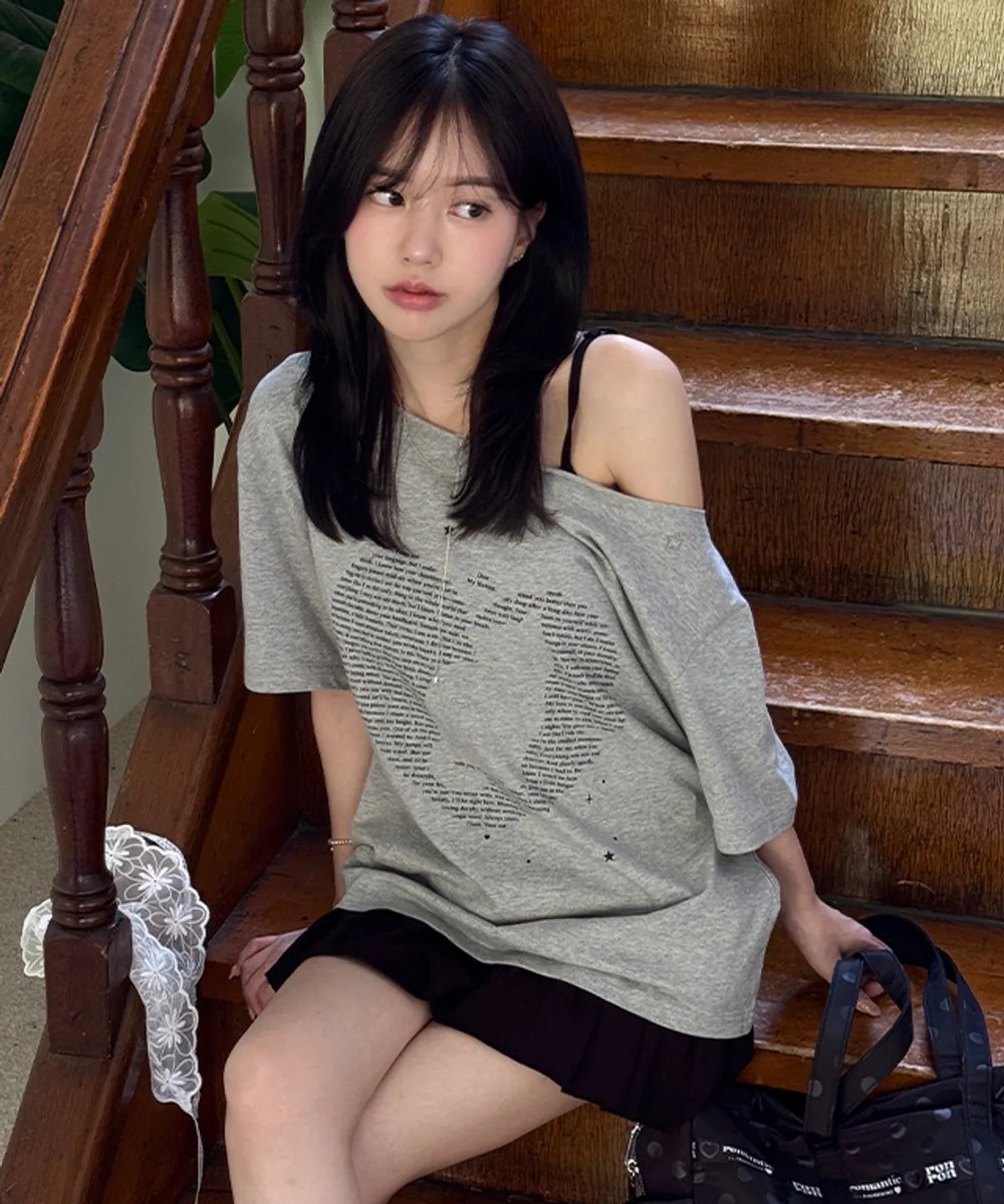 TYPE CAT OFF SHOULDER T SHIRTS🐈‍⬛

เสื้อปาดไหล่ ronron sale 20% ทุกสีเลยคับ เหลือตัวละ 1350.- ส่งฟรี รอพรีประมาณ 2 วีคค่า

#ronron #หิ้วเกาหลี #กดเว็บเกาหลี #พรีเกาหลี