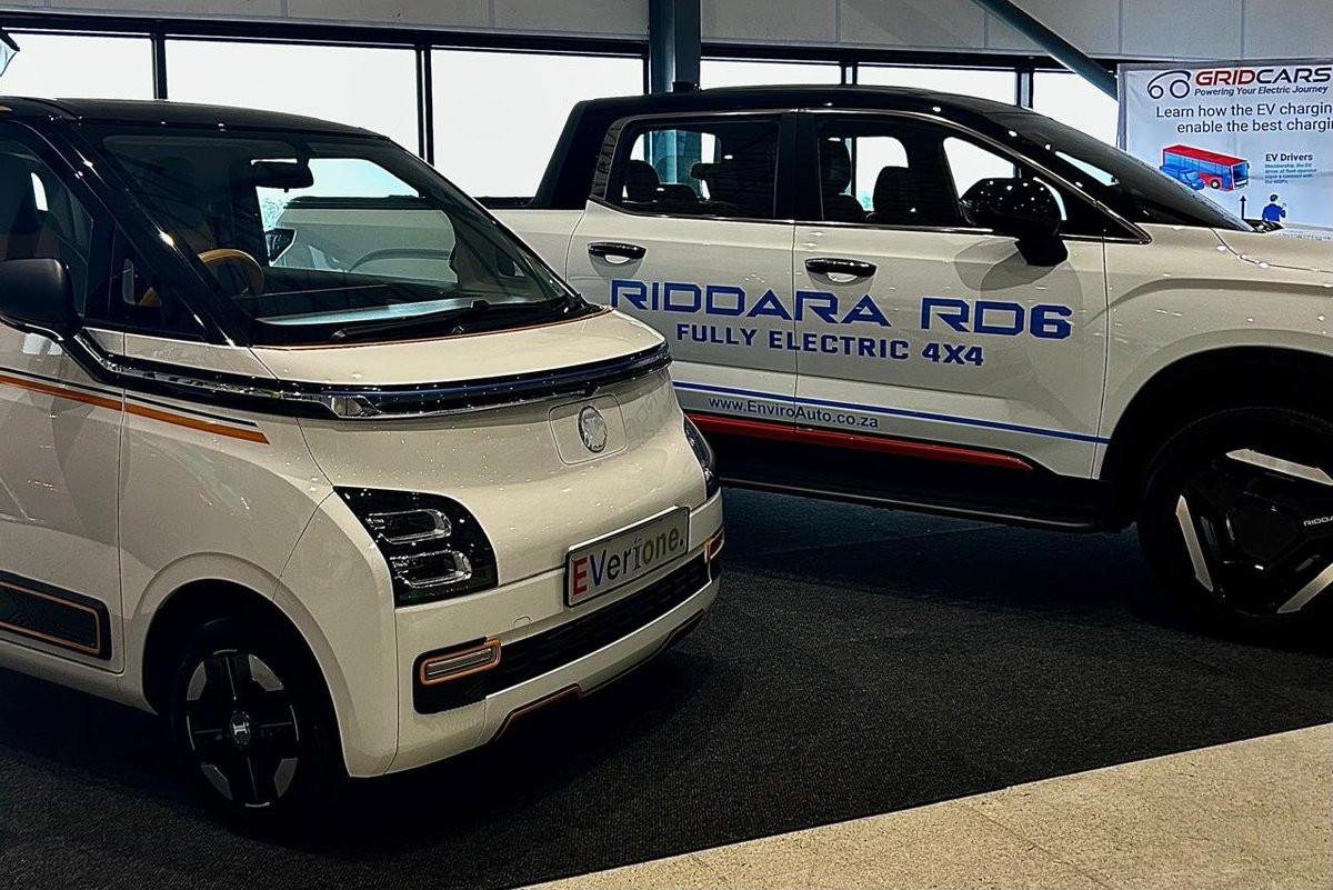 GridCars.net tweet media