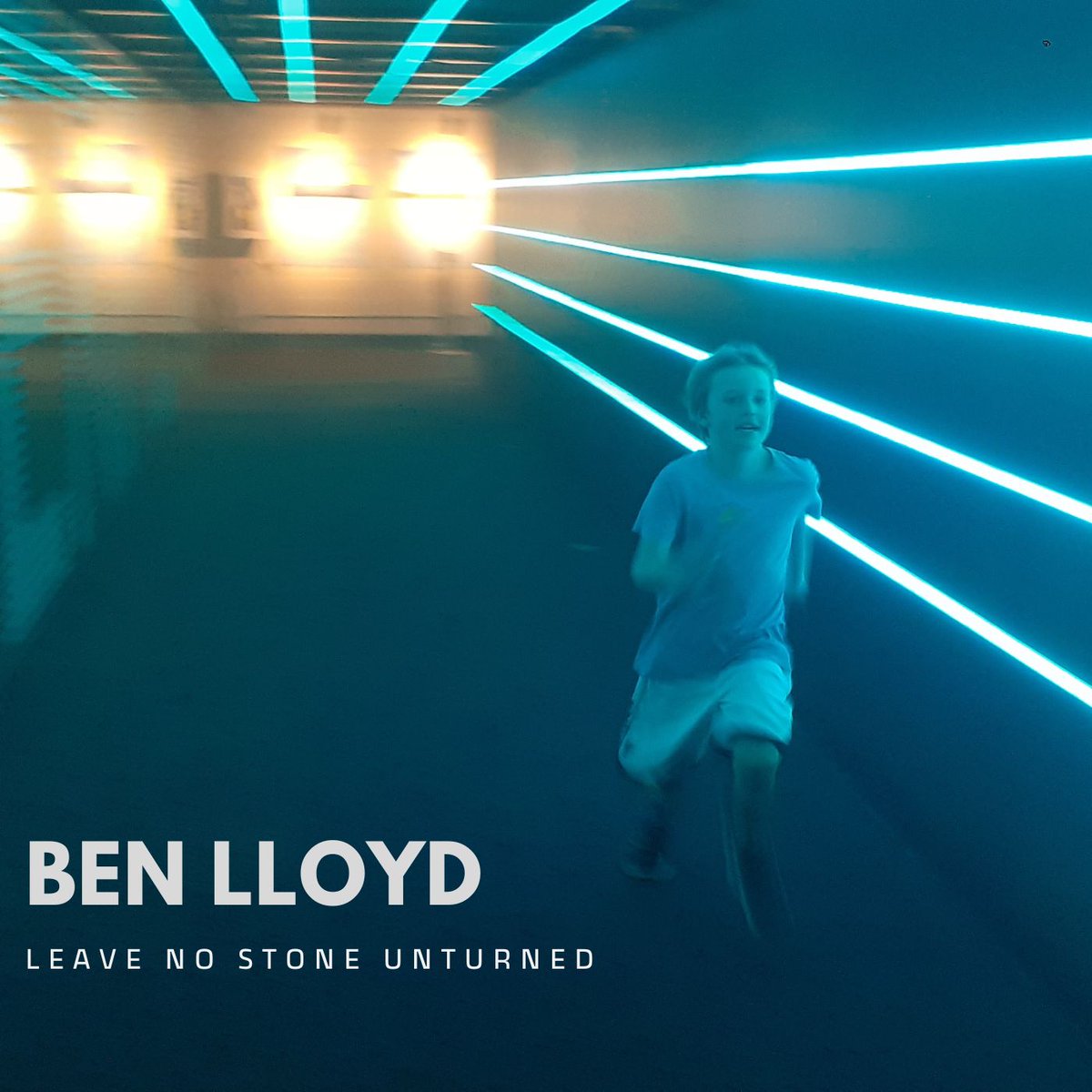 Hey check this out! Another album review just came through for the album 'Leave No Stone Unturned' better late than never!

You can read the full review by Kev Rowland from the House of Prog here:
houseofprog.com/ben-lloyd-leav…