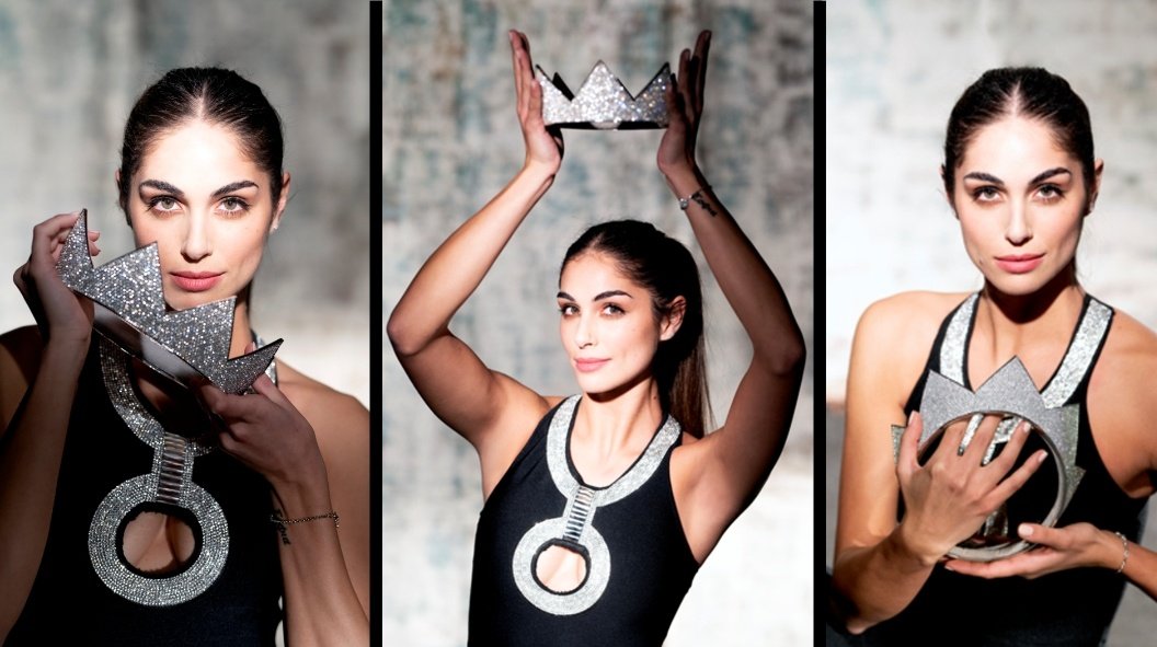 giorgiansa's tweet image. Miss Italia torna in casa Rai su @RaiPlay e @SanMarino_RTV. Sarà @N_DeGirolamo a condurre la finale il 15 settembre da Porto San Giorgio. Con lei la giuria e @iosonocarrara che seguirà la partecipazione del pubblico attraverso i social.