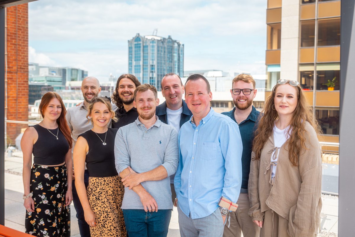 TheSaasyPeople's tweet image. Something BIG is on its way! 👀 

The SaaSy People team has been working non-stop to bring you brand-new videos. We&apos;re talking fresh ideas, new insights, and an opportunity to meet our team.

Get ready to #getsaasy! 🍿🔥 

#VideoDrop #StayTuned #BusinessVideos #ComingSoon