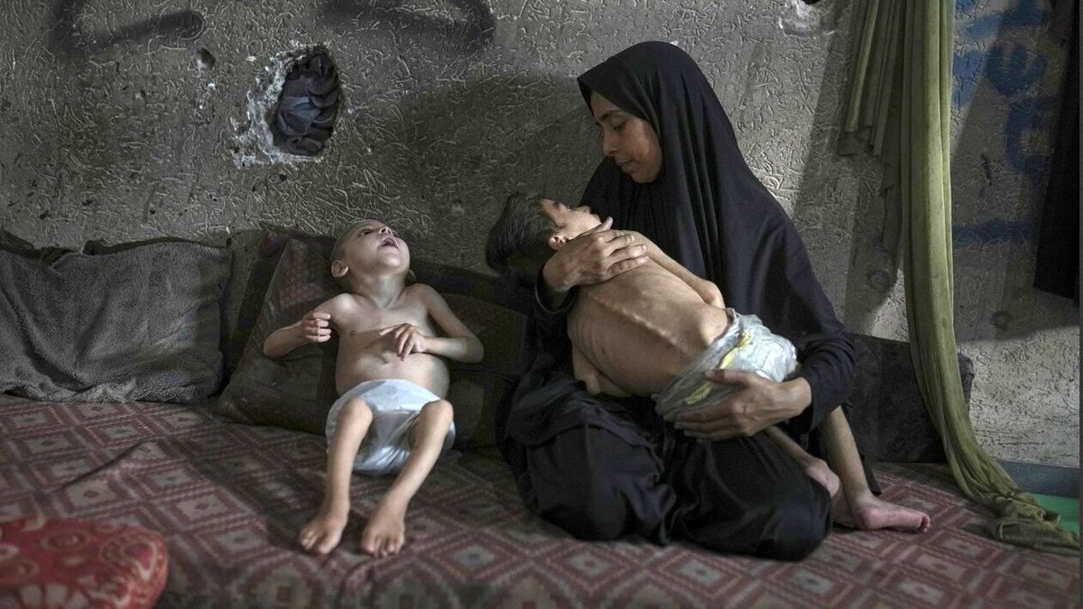 #Gaza Health Ministry: 9 people died of starvation in the past 24 hours.
