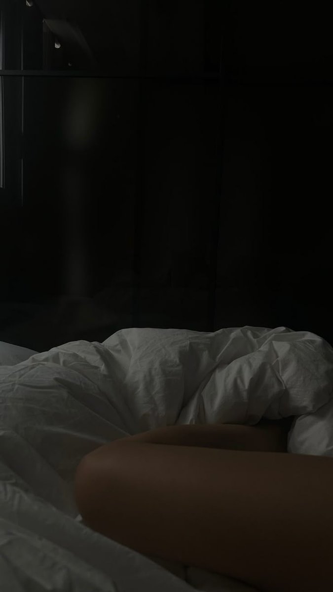 Мне приснилось, что у меня появился хуй. Доброе утро.