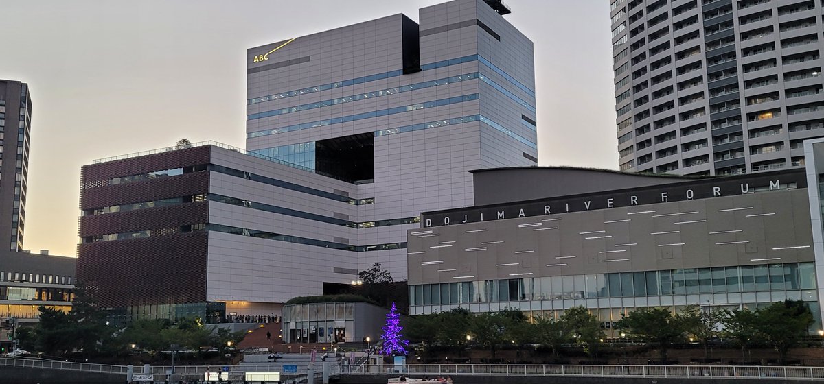 BKPP_penguin_JP's tweet image. 第21回大阪アジアン映画祭
The Red Envelope (紅い封筒)  
本日 日本初上映です 🦔👻

#ซองแดงแต่งผี
#TheRedEnvelope
#Bbillkin 
#PPKritt 
#BKPP
#BillkinEntertainment 
#PPKritEntertainment
#OAFF2025
#大阪アジアン映画祭