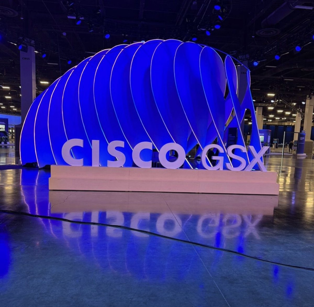 SplashAccess's tweet image. #SplashAccess had an absolute blast at Cisco #GSX in Vegas this year 🎉 Great to get my Vegas shirts out of storage!

It’s not every week you get to hang out with 18,000+ Cisco folks, partners, and friends all under one roof. The energy was insane — from “essential sessions” by…
