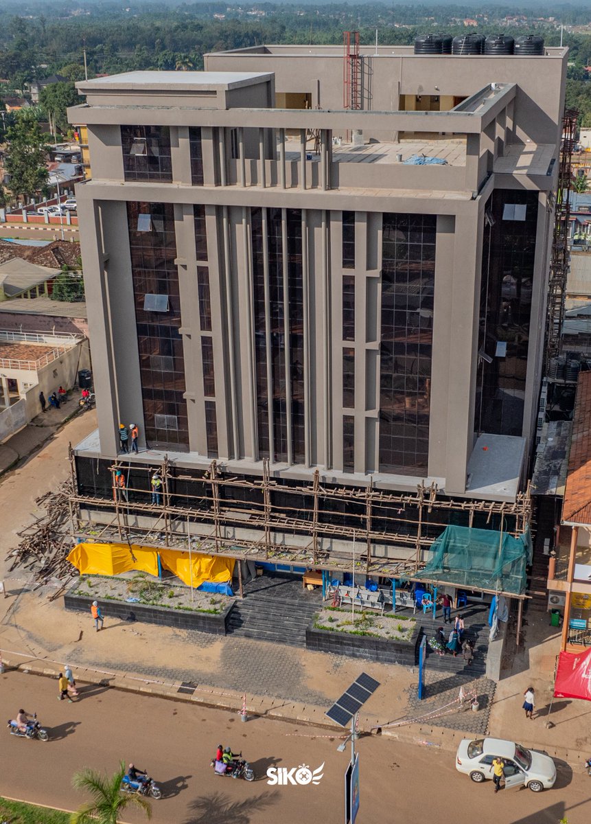 dickson_siko's tweet image. The building redefined the skyline of Mbale City. #SikoIsHere #DronesForGood #CoffeeCity #VisitMbale