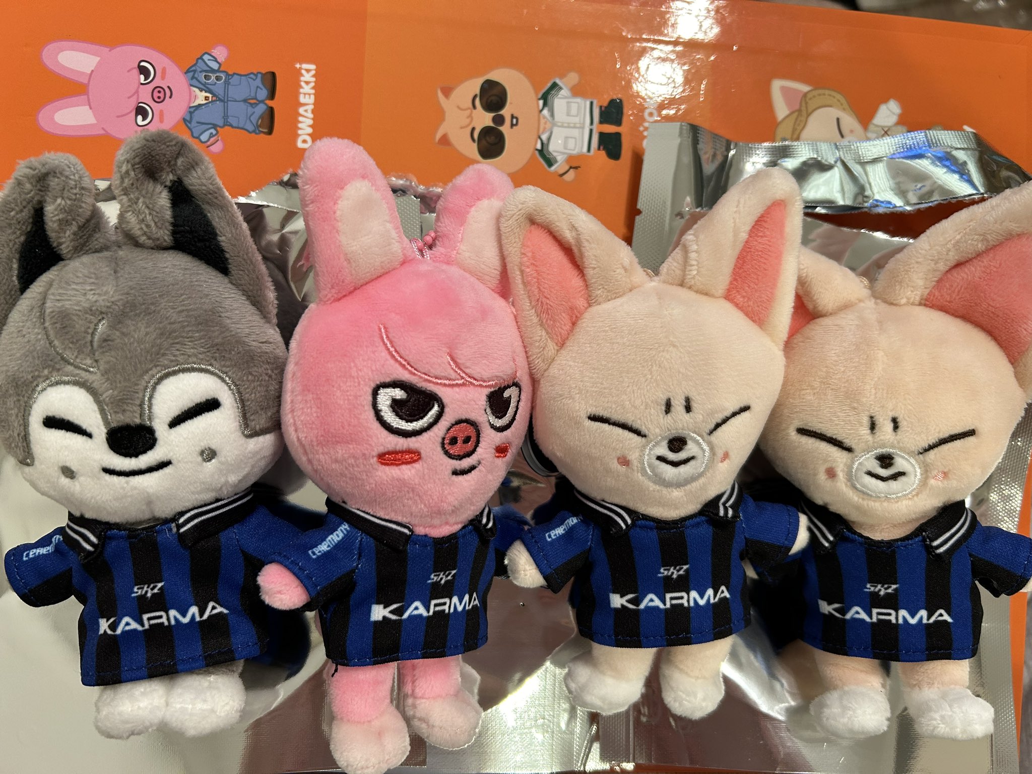 KARMA バンチャン skzoo ウルフチャン Stray Kids スキズ KARMA